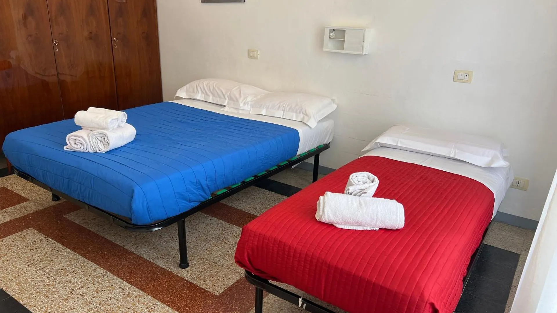 Milanoflats - Fusina - M4 1Min Apartman Olaszország